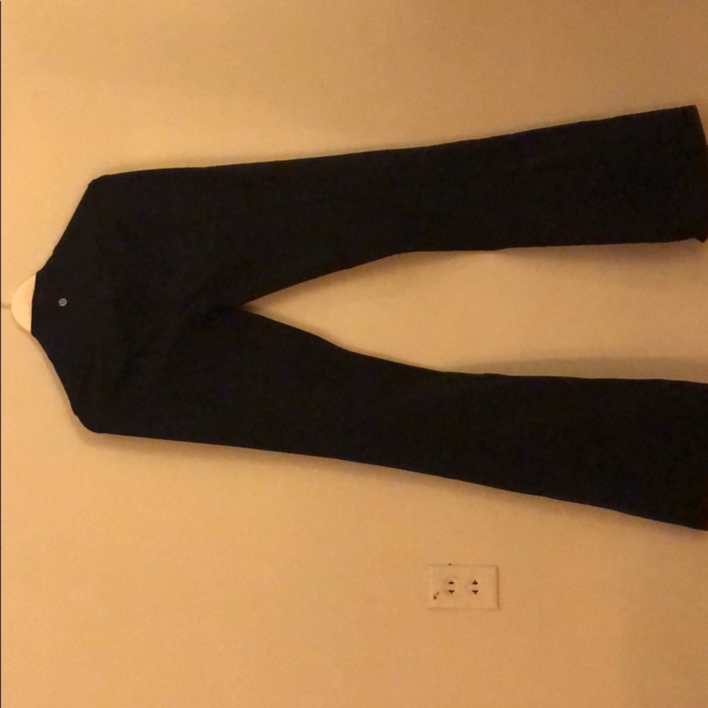 SALE!!! LuLu black yoga pants